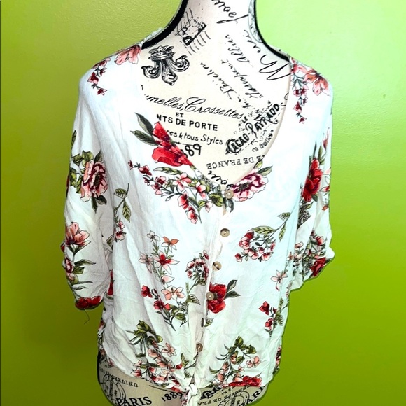 M. Fasis Tops - M. Fasis Floral Print Top